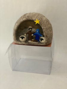 L'Arche Bethlehem Felt Nativity - Medium